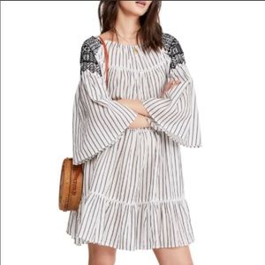 Free People embroidered mini Dress Bohemian chic Lola style XS size NWT